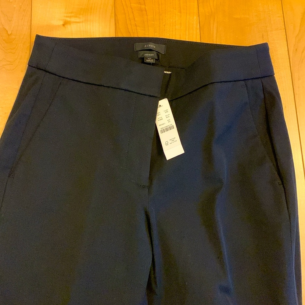 New with Tags Trendy J Crew Cropped Pant in Black, 4 Petite.